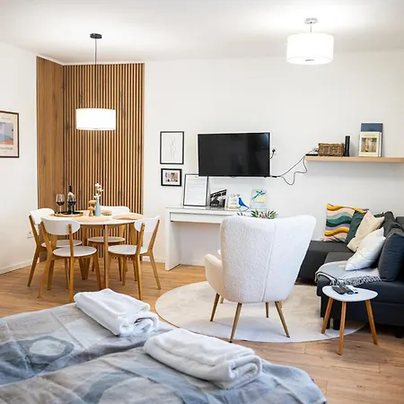 Bluebird Stúdió Apartman *